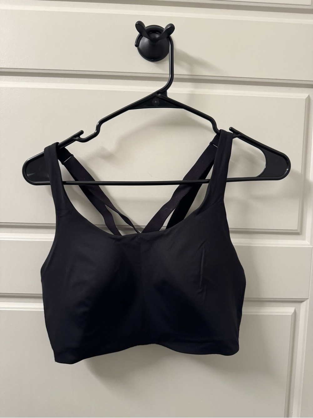 lululemon athletica Black Cross-Back Sports Bra